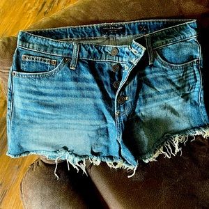 Lucky Brand Cut-off’s